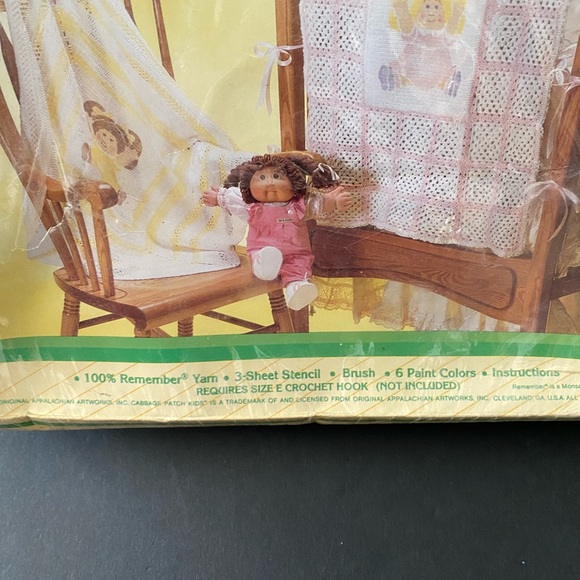 Sealed Cabbage Patch Kids Vintage 1984 Afghan Stenciling Kit, Vintage - Picture 7 of 9